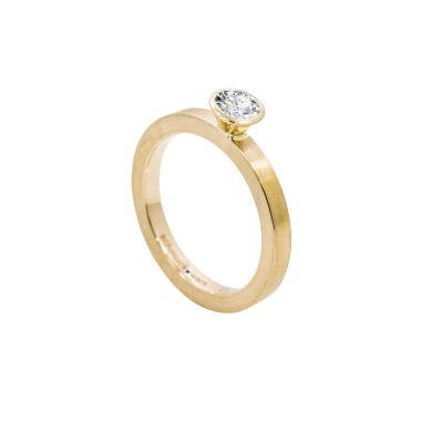 Ringe, Gelbgold, Schmuckwerk Alpen Solitairering