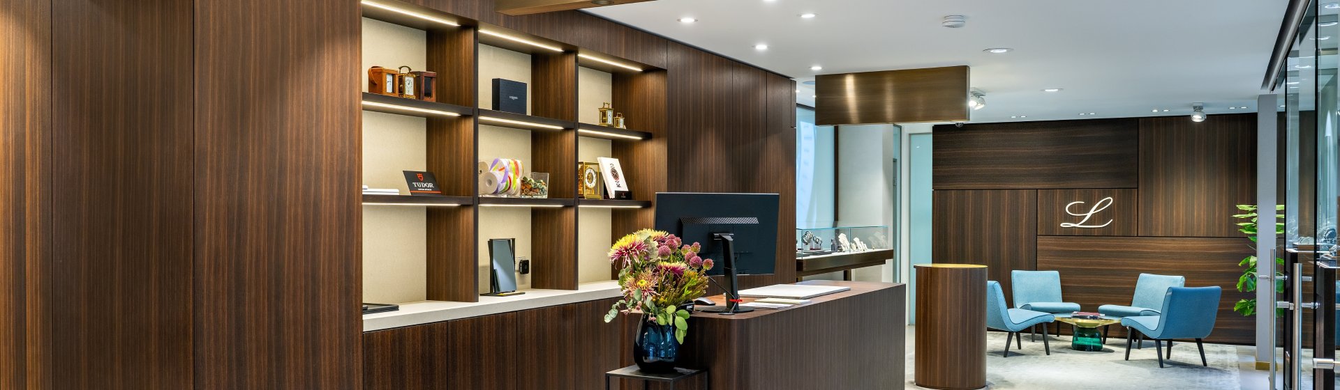 JuwelierLenhardt-Geschaeft-Slider-3840x1120